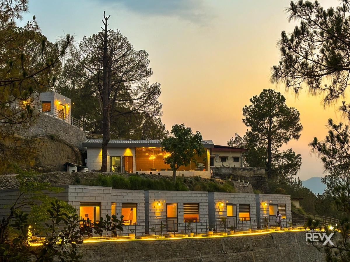 WhatsApp Image 2025-11-10 at 4.29.38 PM (5)